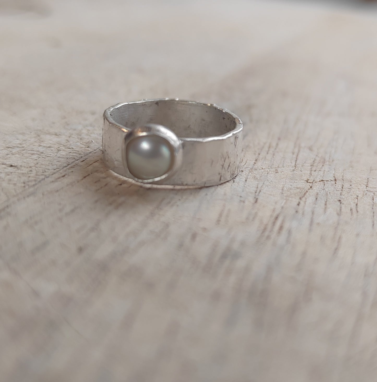 Pearl Pinkie Thumb Ring