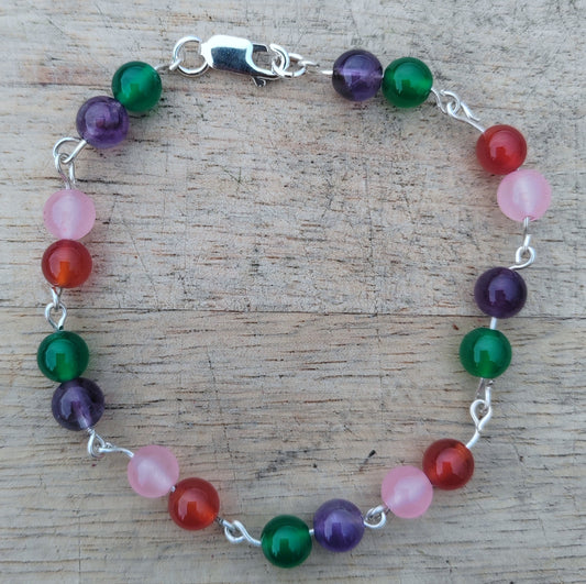 "Winter berry syrup" Rose quartz, amethyst, red carnelian and green aventurine sterling silver bracelet